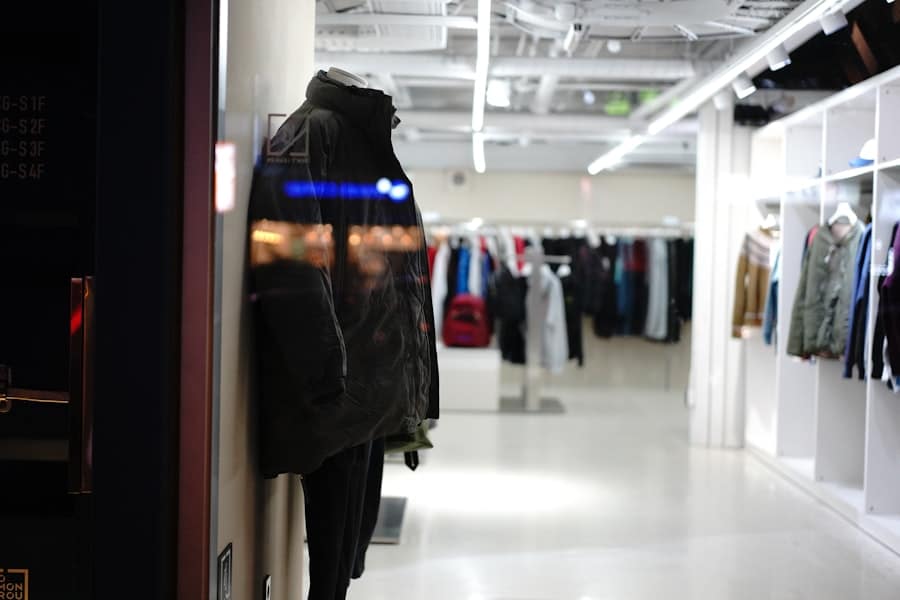 Photo Chicago Fashion Retailers